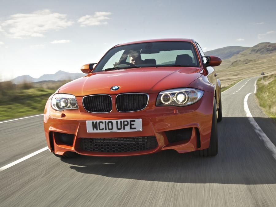  BMW 1-Series M Coupe 2011 года  (UK) (фото 5 из 30)